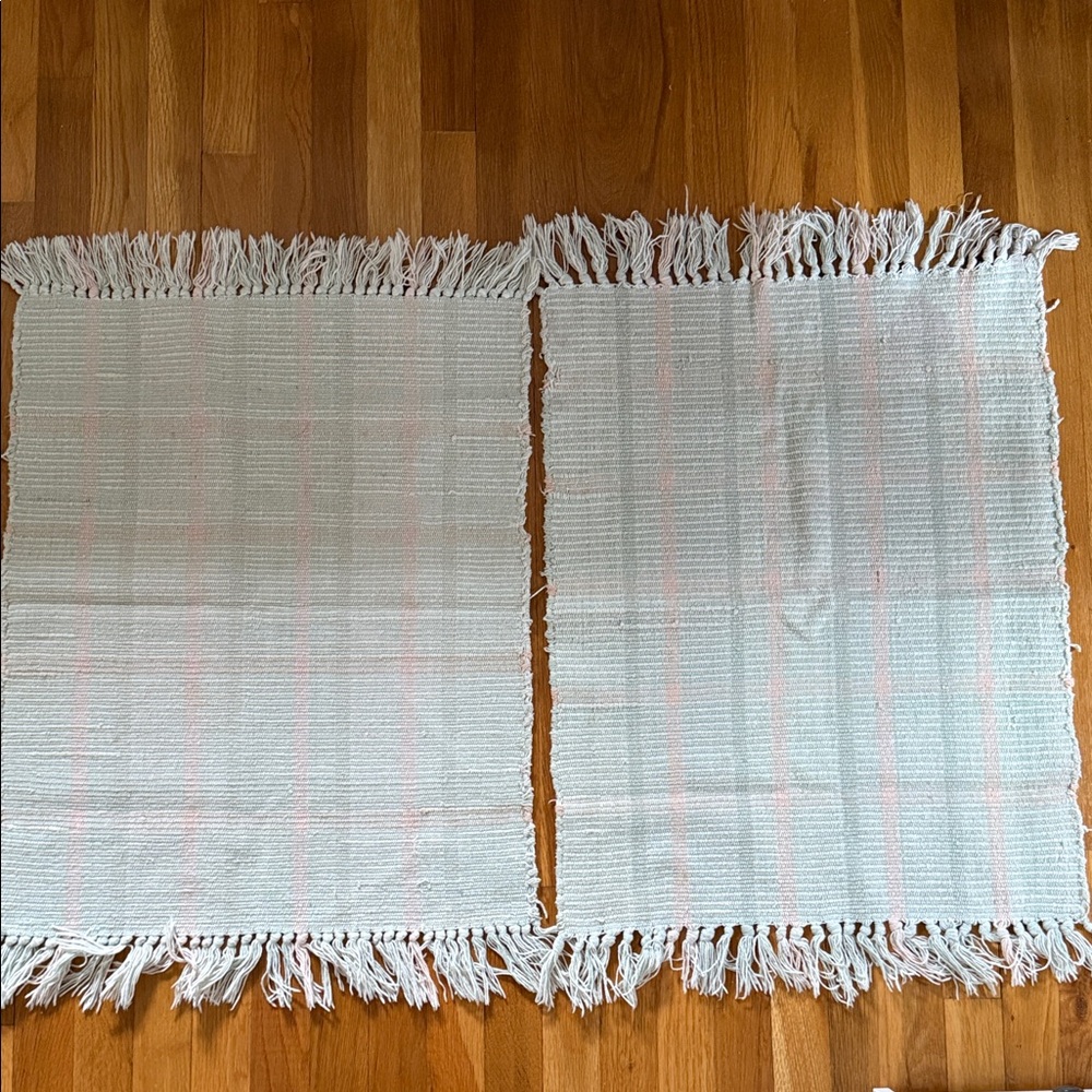 Woven Fringe Throw Rugs